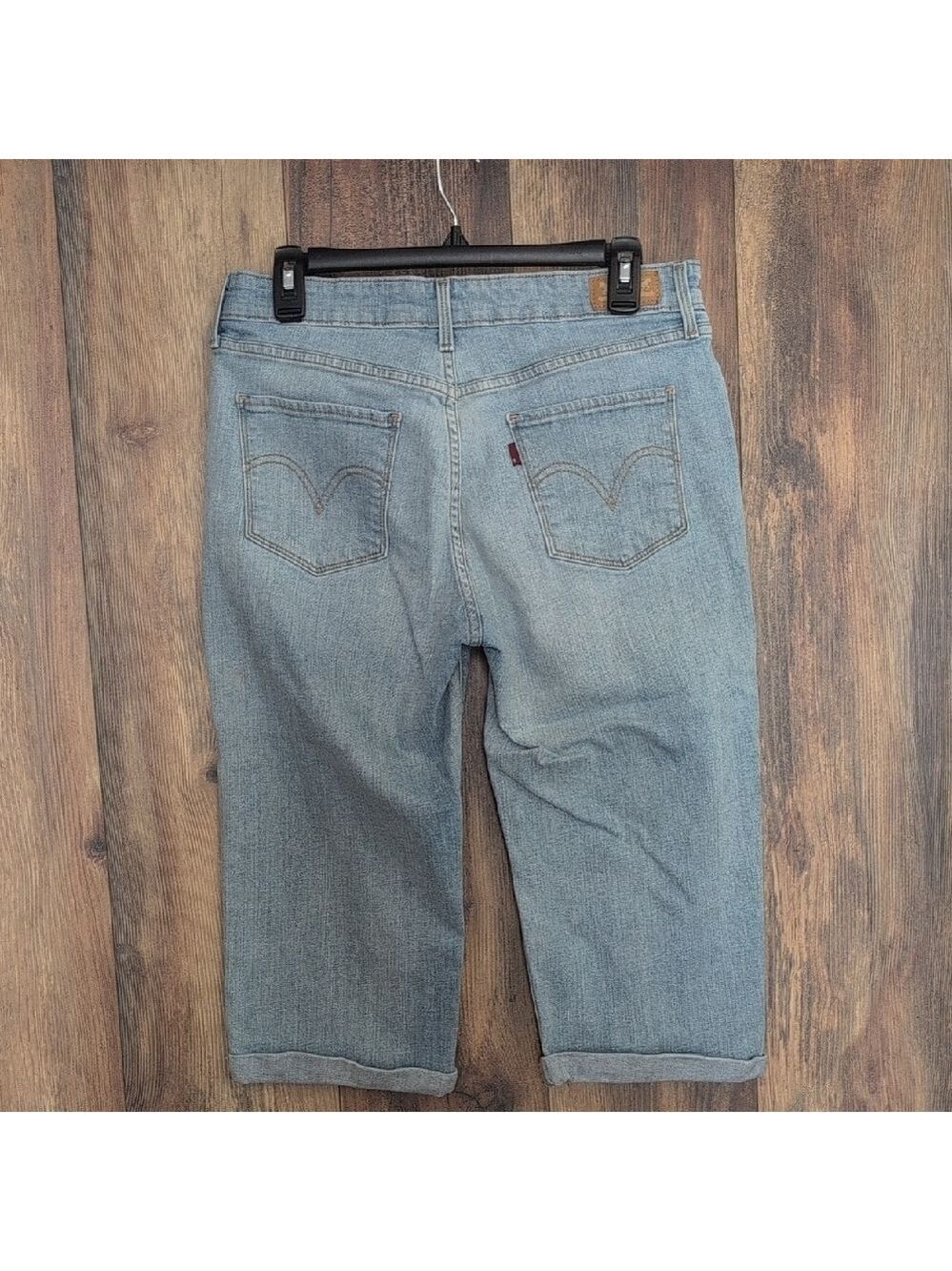 Levi's Light Blue Denim Jean Capri 12        708N